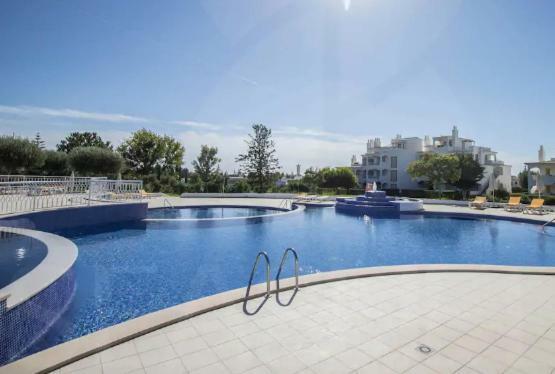 Charming Apartment With Private Garden & Pool Виламура Екстериор снимка